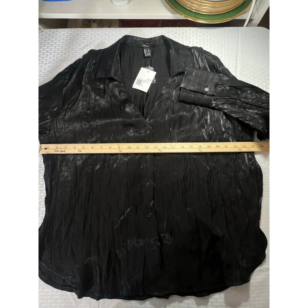 Forever 21‎ Long Sleeve Button Black Crinkle Slit Sides Women’s Size Large NWT - Picture 8 of 16